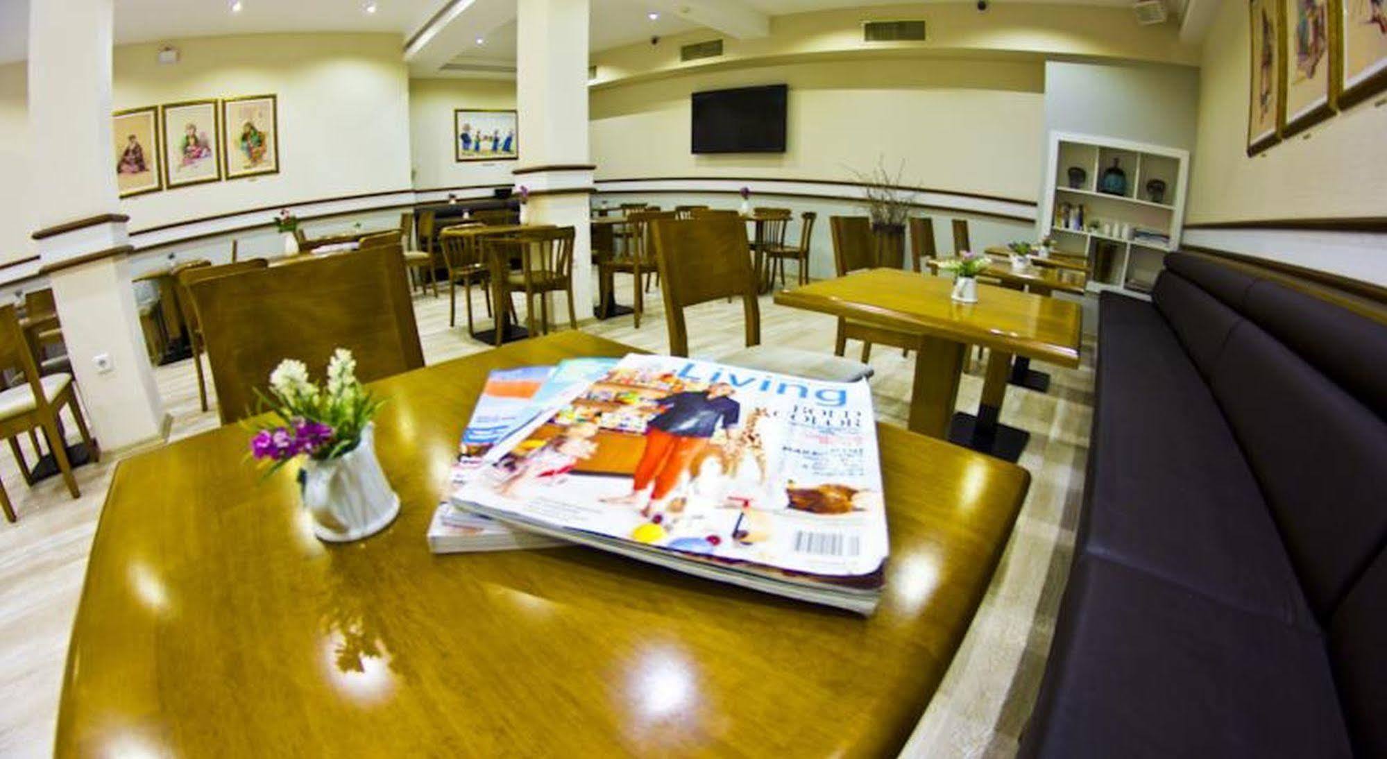 Ilkay Hotel Istambul Exterior foto